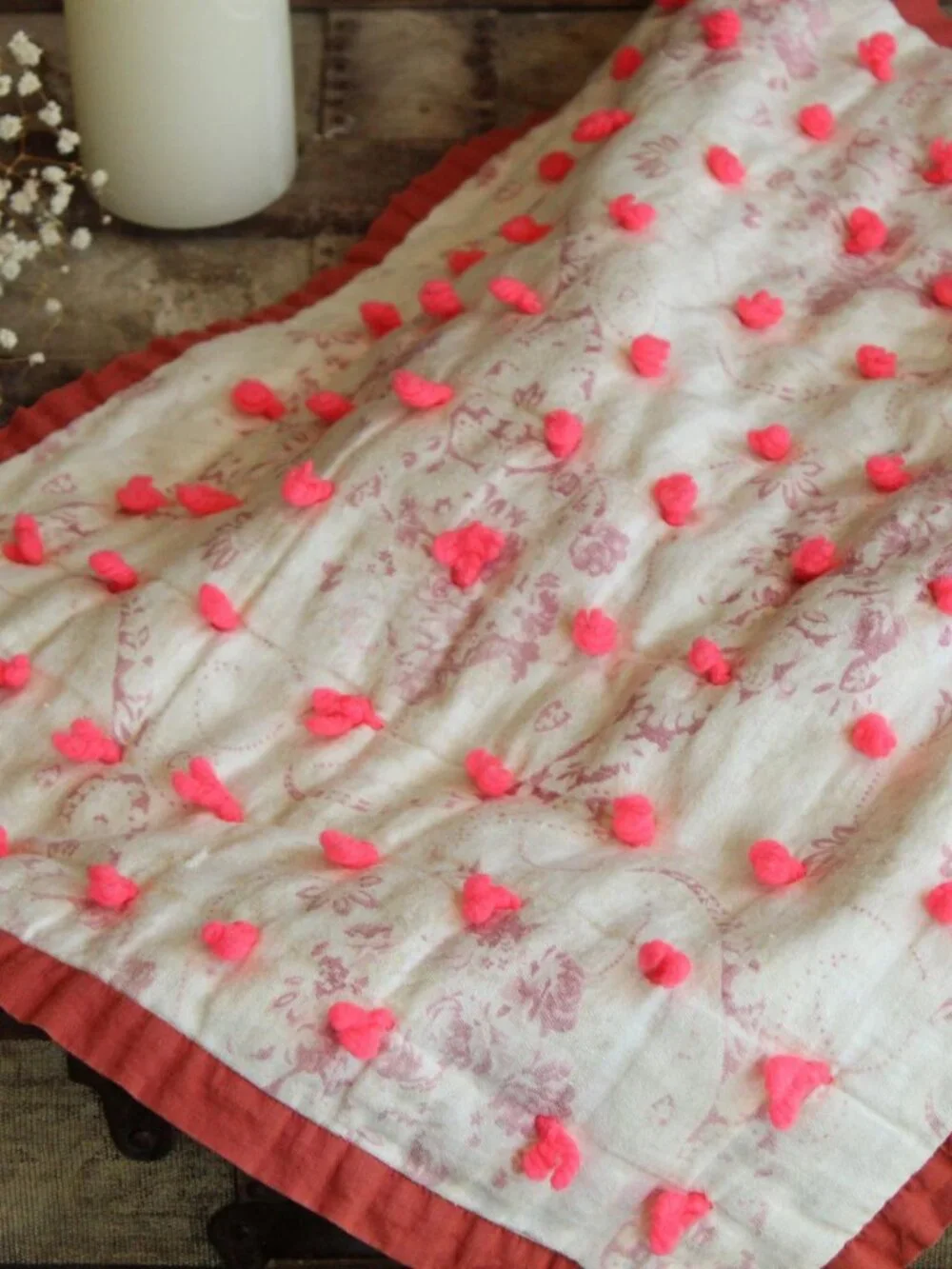 Vintage 1940s 1950s Baby Doll Blanket Or Throw, 21.5 x 17 Inch Tufted Lap Quilt